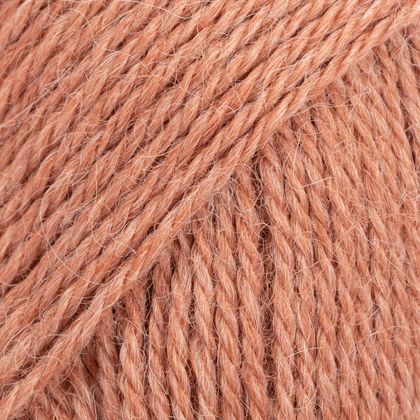 DROPS_Alpaca_9026