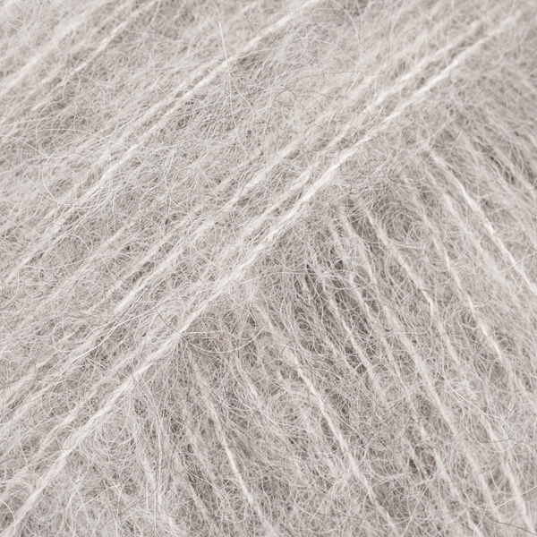 DROPS_Brushed_Alpaca_Silk_02